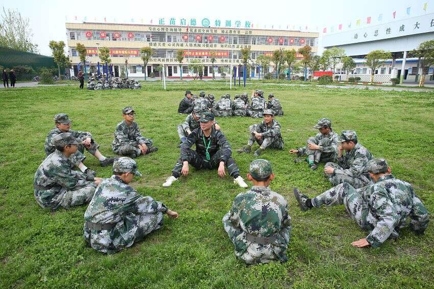 教育不听话青少年的学校,孩子不听话应该送去学校
