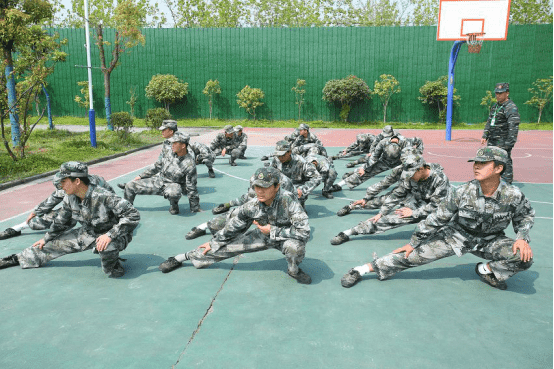 心理康复学校,青少年电脑学校