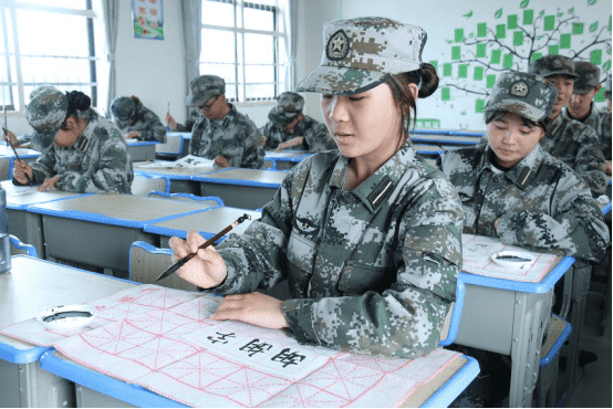青少年特训练学校,全封闭学校