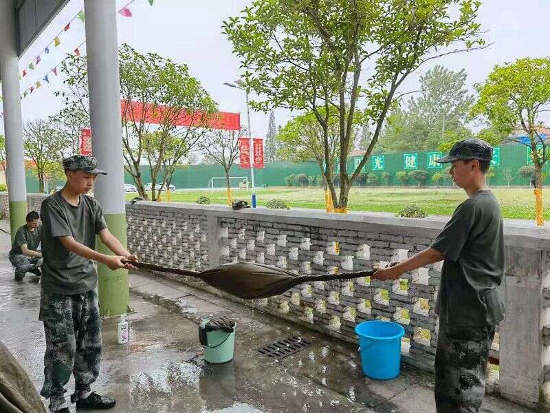 江苏镇江军事化教育学校(图2)