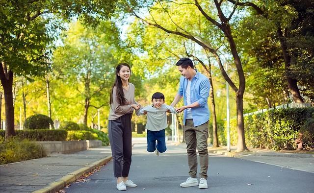 男孩的叛逆期怎么教育(17岁的男孩叛逆期怎么教育)(图3)