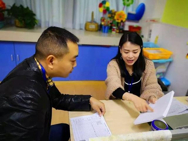 如何处理孩子在校打闹(孩子在学校打闹受伤怎么处理)(图3)